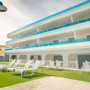 Dols Mar , Camp De Mar Spagna